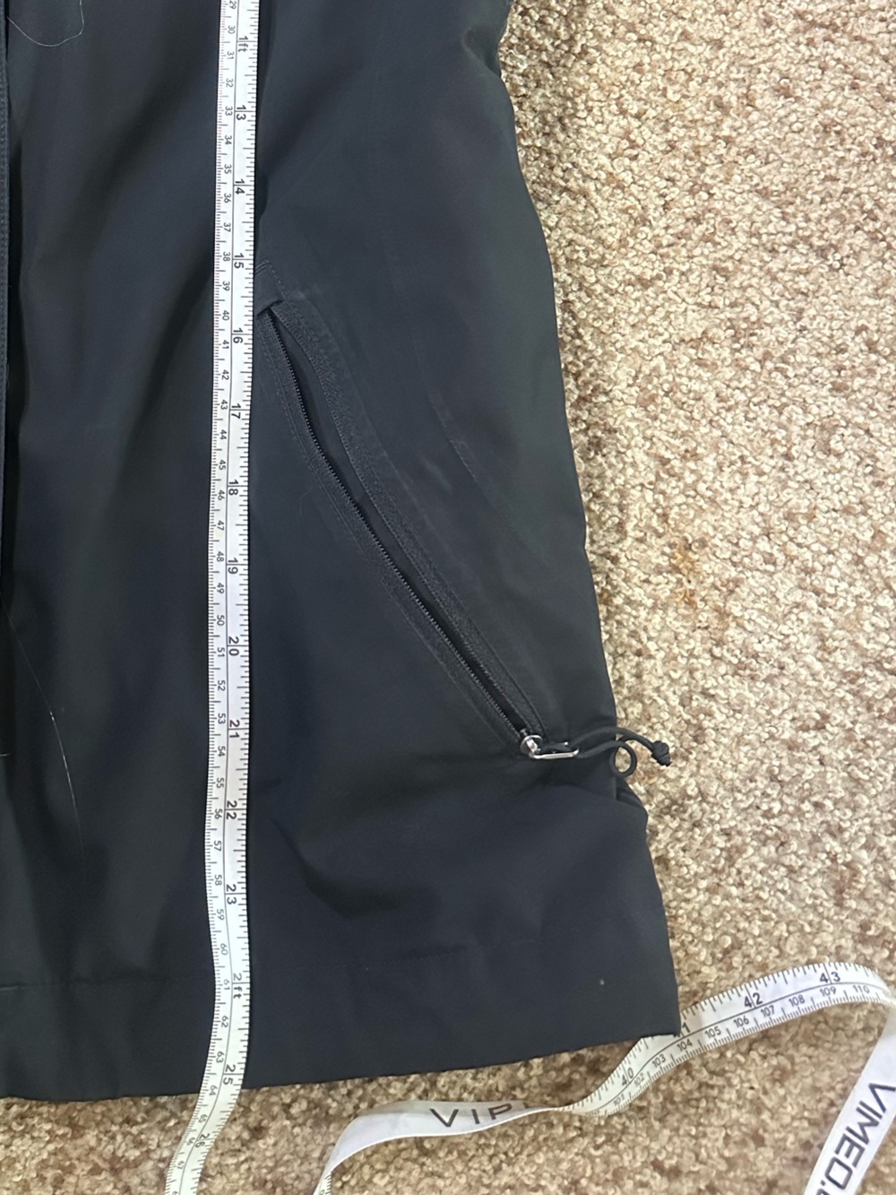 The North Face Women Black Performance Jacket - Picture 8 of 8